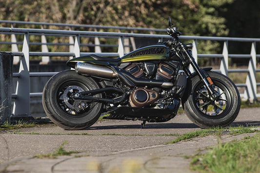 H-D Sportster S Apex exhaust, Wrinkle Black, Streetfighter End Cap, Black - Image 2